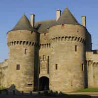 Sayena Guest House & Spa à proximité des remparts de la Cité médiévale de Guerande